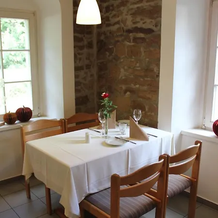 Hohe Reuth Hotel *